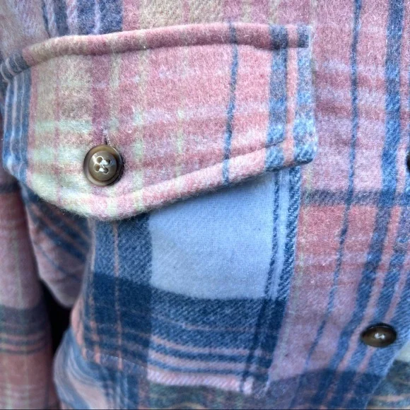 Pink plaid shirt overshirt jacket button up with pockets - Picture 6 of 14